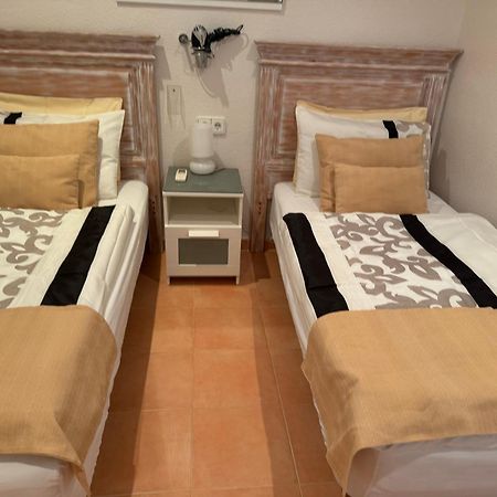 산 미겔 데 살리나스 Casa Lanjaron B&B 외부 사진