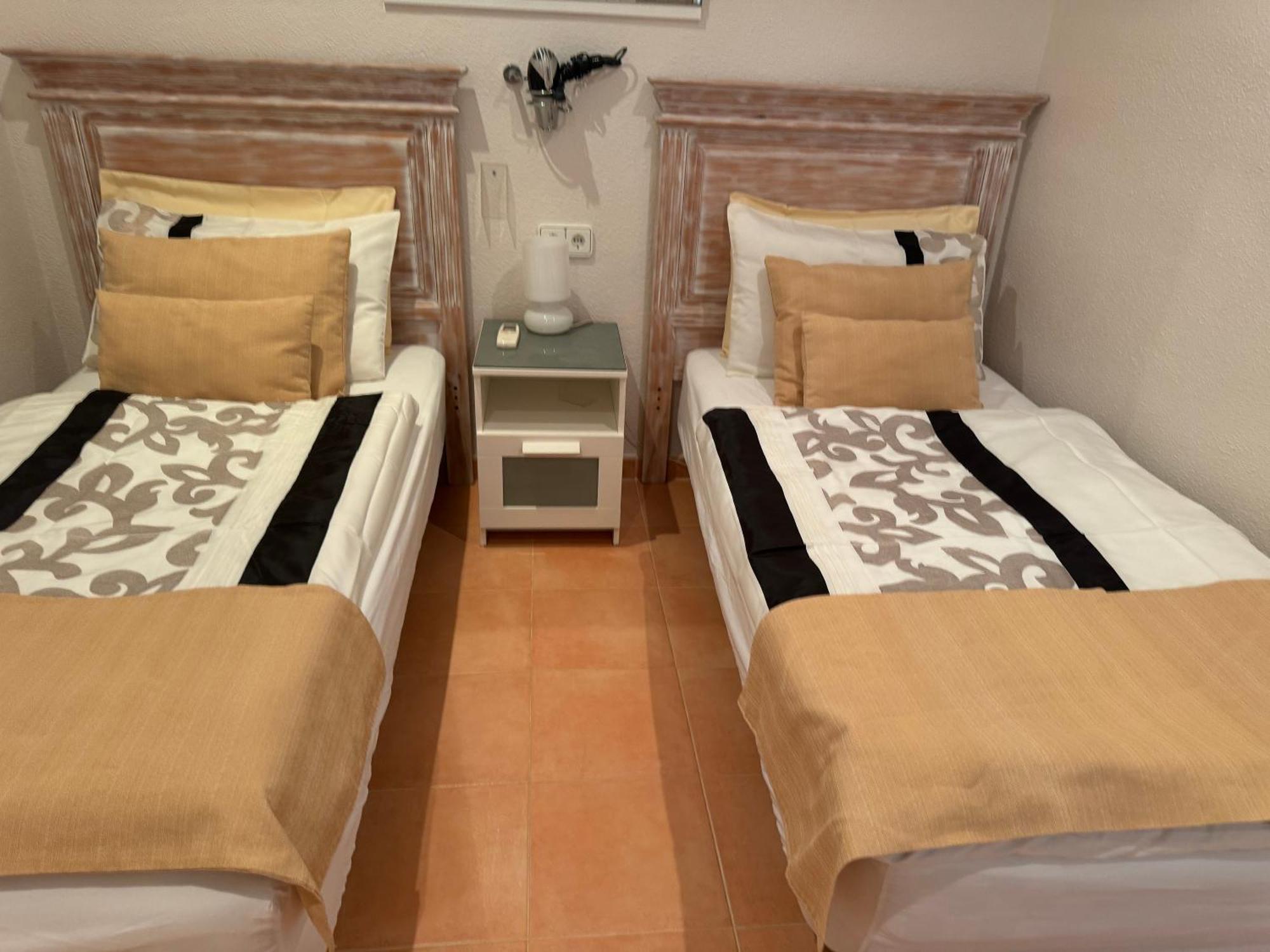 산 미겔 데 살리나스 Casa Lanjaron B&B 외부 사진